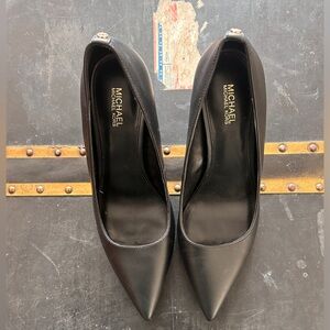 Micheal Kors heels